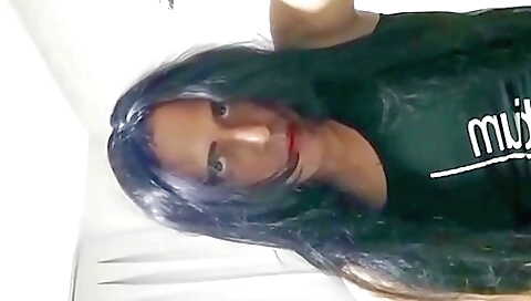 Bareback masturbation porn video with a petite brunette babe