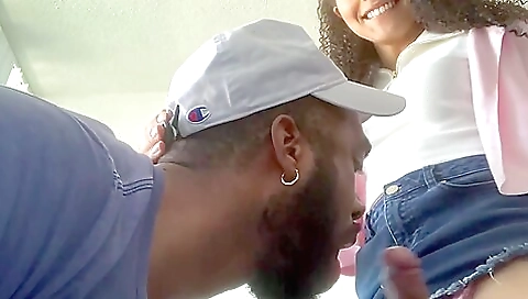 Ebony teen gets fucked deep in the car by her boyfriend